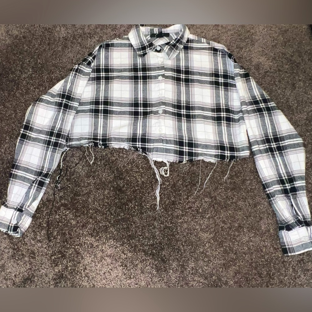 Black and White Distressed Cropped Flannel